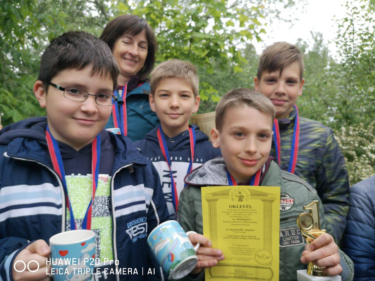 60884884 582477852160320 157403219889225728 o