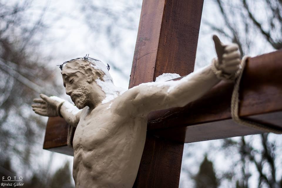 Keresztet szenteltek az Aranysziget Otthonban