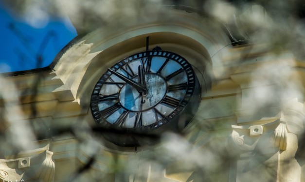 Vasárnap óraátállítás!