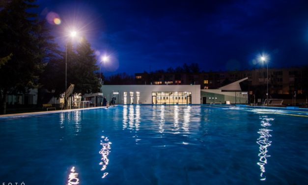 Áramszünet a fürdőben