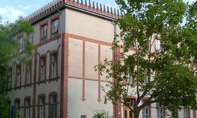 Pályázat hangszerkarbantartó munkakör betöltésére