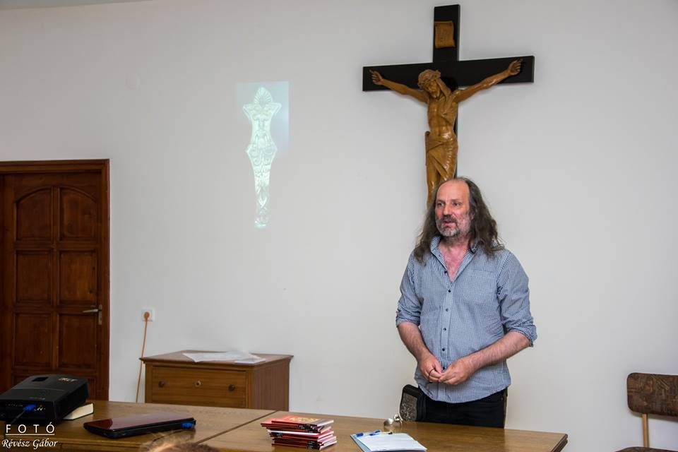 A halálon átívelő szerelem