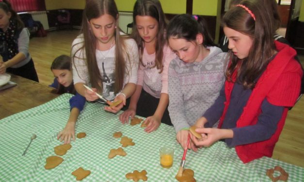 „Hungarikum diákszemmel határon innen és túl”