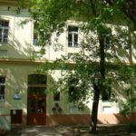 Csongrád Városi Önkormányzat nyílt árverés útján értékesítésre hirdeti meg a Csongrád, Kossuth tér 8-10. szám alatti 2. emeleti társasházi lakást