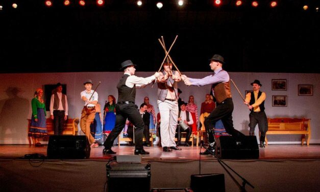 Az Alföld Néptáncegyüttes rendhagyó karácsonyi gálaműsora