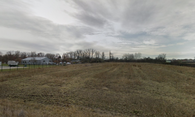 Csongrád Városi Önkormányzat pályázatot hirdet a csongrádi 2122/62 hrsz-ú ipari parki ingatlan értékesítésére