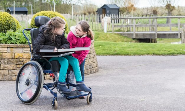 Mi is itt vagyunk! – Kommunikálni beszéd nélkül is lehet