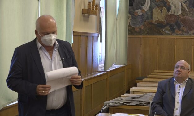 Önkormányzati testületi ülés Csongrádon – 2021.10.28