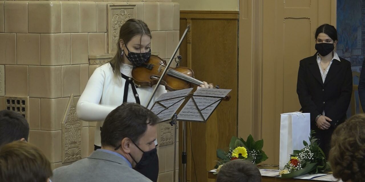 Önkormányzati testületi ülés Csongrádon – 2021.12.16.