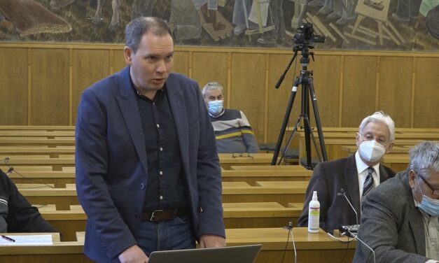 Önkormányzati testületi ülés Csongrádon – 2022.01.27.