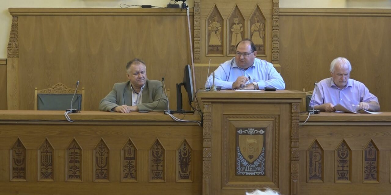 Rendkívüli testületi ülés Csongrádon – 2022.05.12.