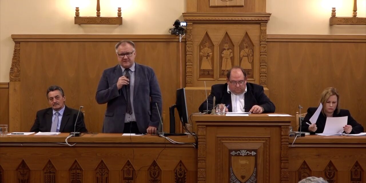 Önkormányzati testületi ülés és közmeghallgatás Csongrádon – 2023.11.30.