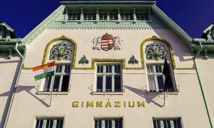 Art Nouveau European Route nemzetközi kiadványában Csongrád szecessziós épületei
