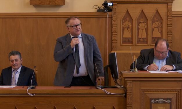 Rendkívüli önkormányzati testületi ülés Csongrádon – 2024.02.28.