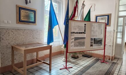 Végzős építészhallgatók csongrádi helyszínekre tervezett diplomamunkáiból nyílt kiállítás a városházán