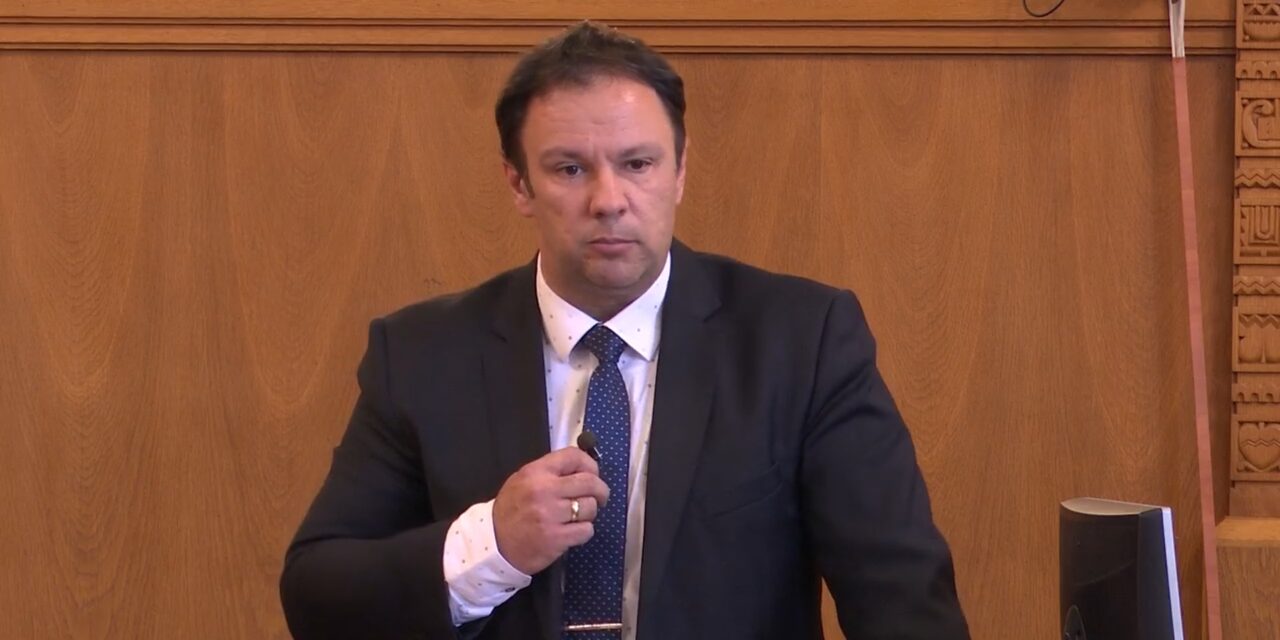 Önkormányzati testületi ülés Csongrádon – 2025.10.30.